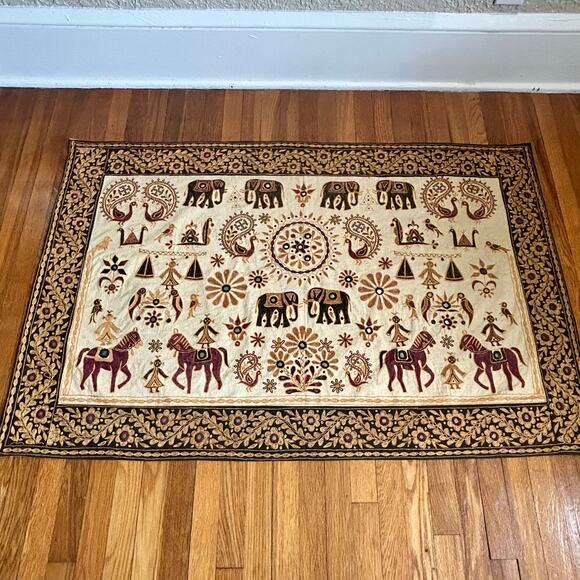 Vintage Indian Kantha Embroidered Tapestry – Elephants, Horses & Folk Motifs - Picture 2 of 14